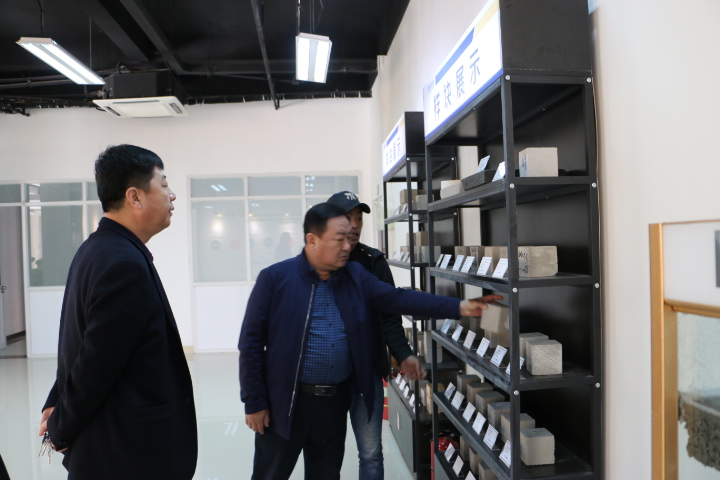 熱烈歡迎煙臺(tái)市建設(shè)局領(lǐng)導(dǎo)蒞臨我司考察指導(dǎo)