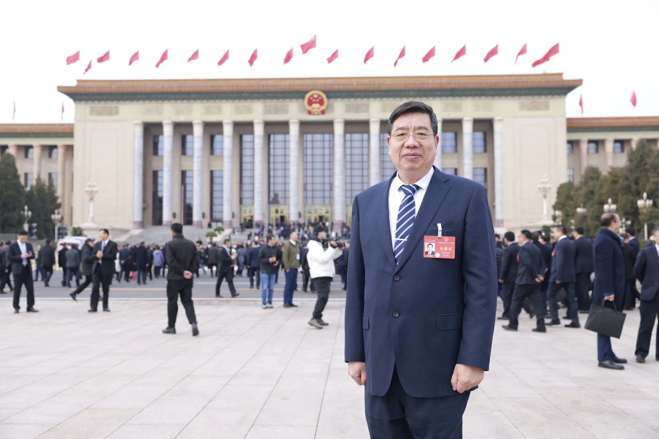 為建筑業高質量發展獻良策——訪全國人大代表王玉志